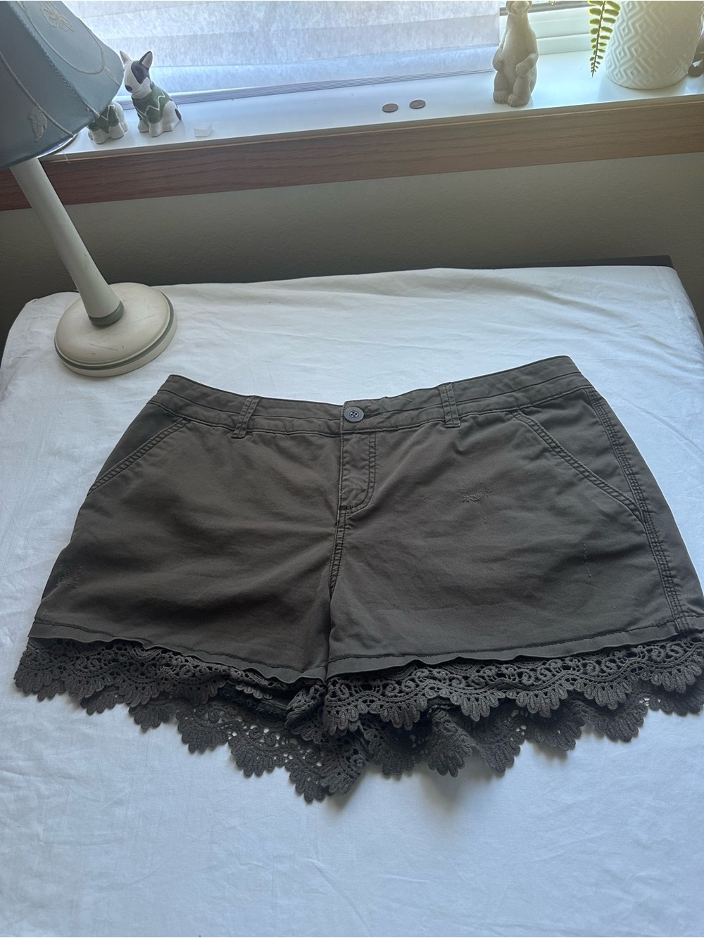 Maurices Distressed Olive Green Shorts Crochet Hem Size 15/16 - Picture 2 of 9